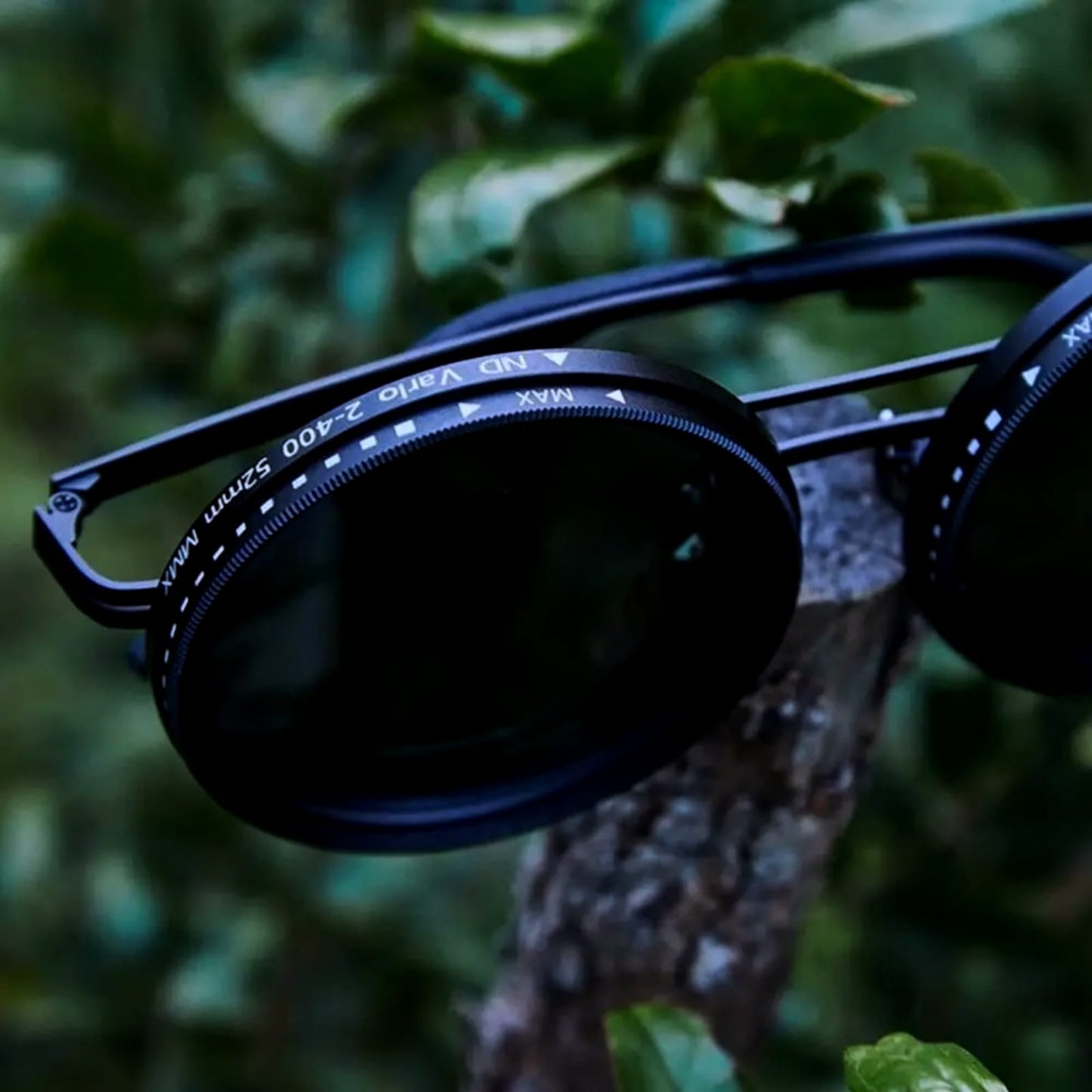 Aura Glasses - Işığa Uyum Sağlayan Gözlük
